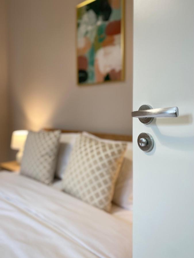 Top Centre Sofia Apartment For 6 Guests エクステリア 写真
