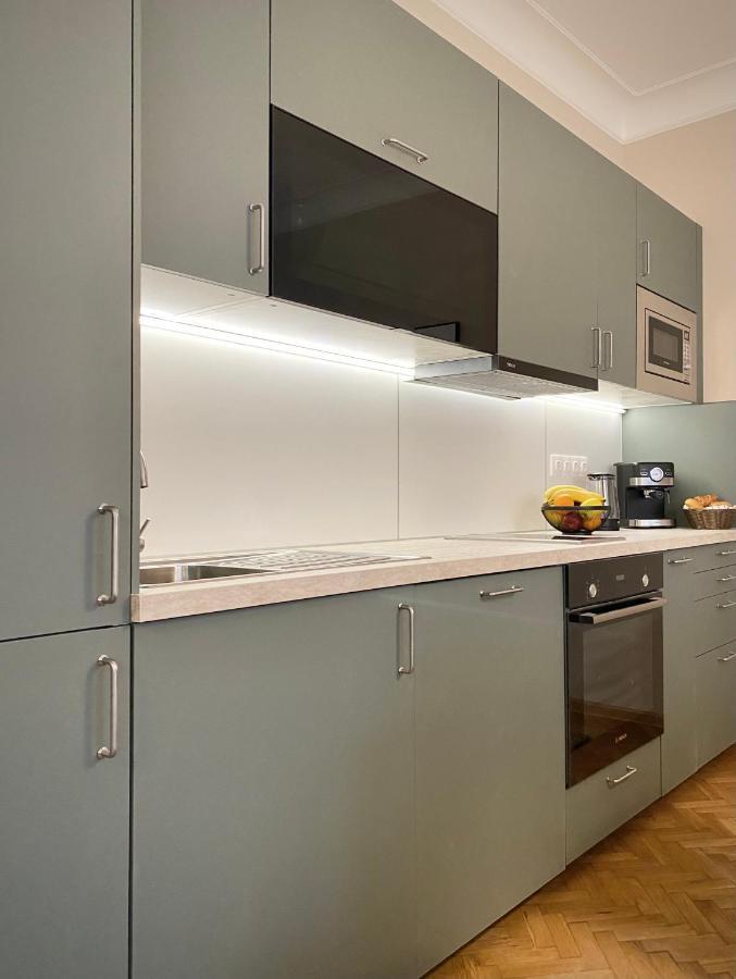 Top Centre Sofia Apartment For 6 Guests エクステリア 写真