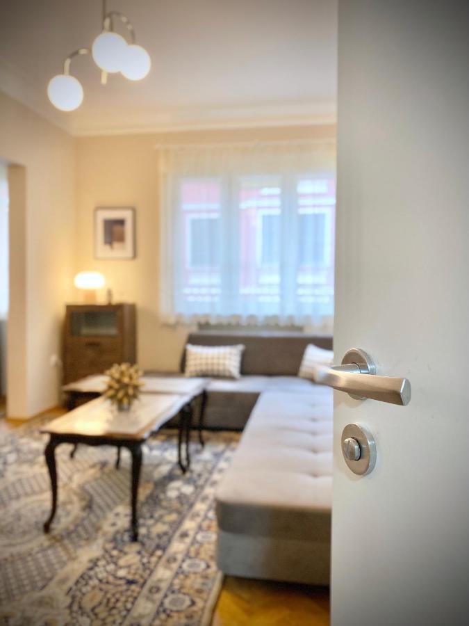 Top Centre Sofia Apartment For 6 Guests エクステリア 写真