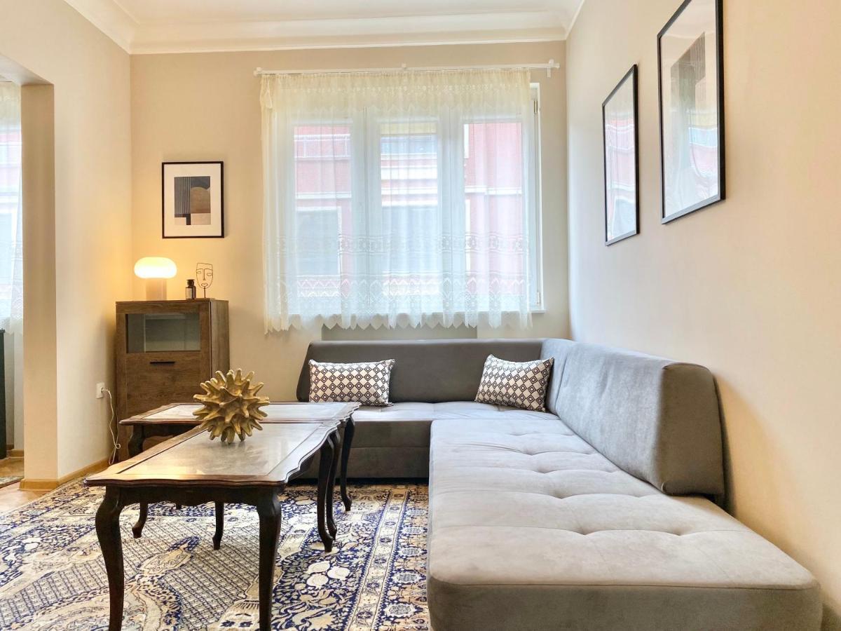 Top Centre Sofia Apartment For 6 Guests エクステリア 写真